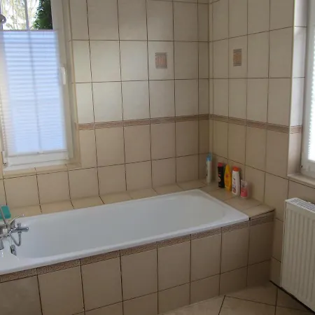 Dom W Niechorzu Dla 8 Osob Z Duzym Ogrodem - 5d Casa vacanze