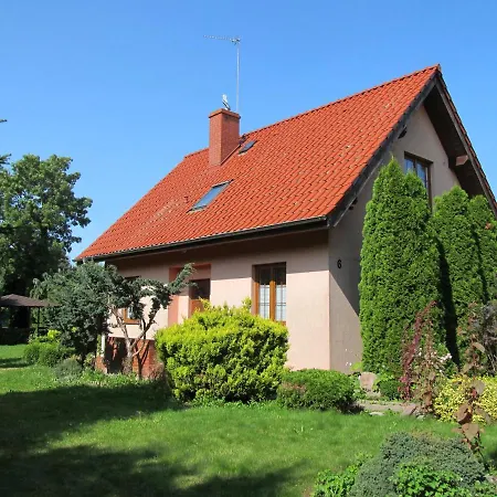 Casa vacanze Dom W Niechorzu Dla 8 Osob Z Duzym Ogrodem - 5d *
