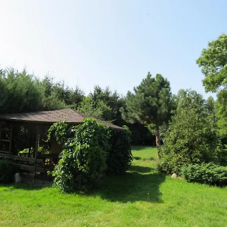 Casa vacanze Dom W Niechorzu Dla 8 Osob Z Duzym Ogrodem - 5d *