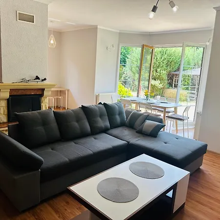 Dom W Niechorzu Dla 8 Osob Z Duzym Ogrodem - 5d Casa vacanze *