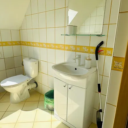 Casa vacanze Dom W Niechorzu Dla 8 Osob Z Duzym Ogrodem - 5d *