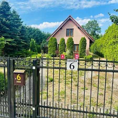 Dom W Niechorzu Dla 8 Osob Z Duzym Ogrodem - 5d Casa vacanze